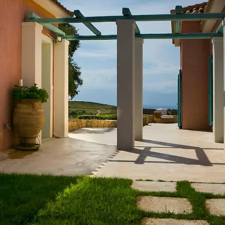 Kleismata Sleeps 8 Pool Air Con Wifi Villa